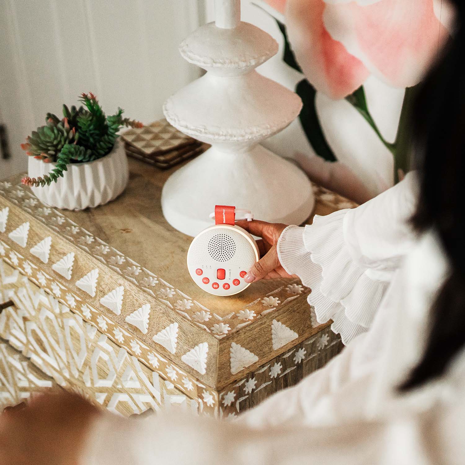 SlumberCalm Portable Shusher & White Noise Machine